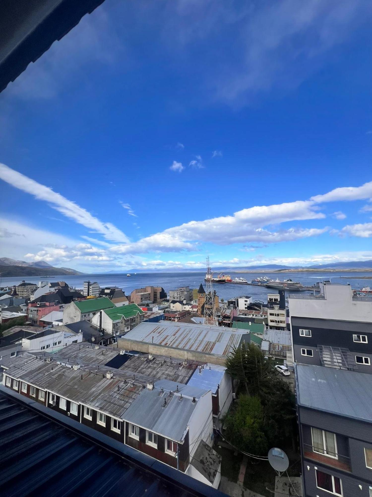 Ushuaia Center Apartament Suit Luaran gambar