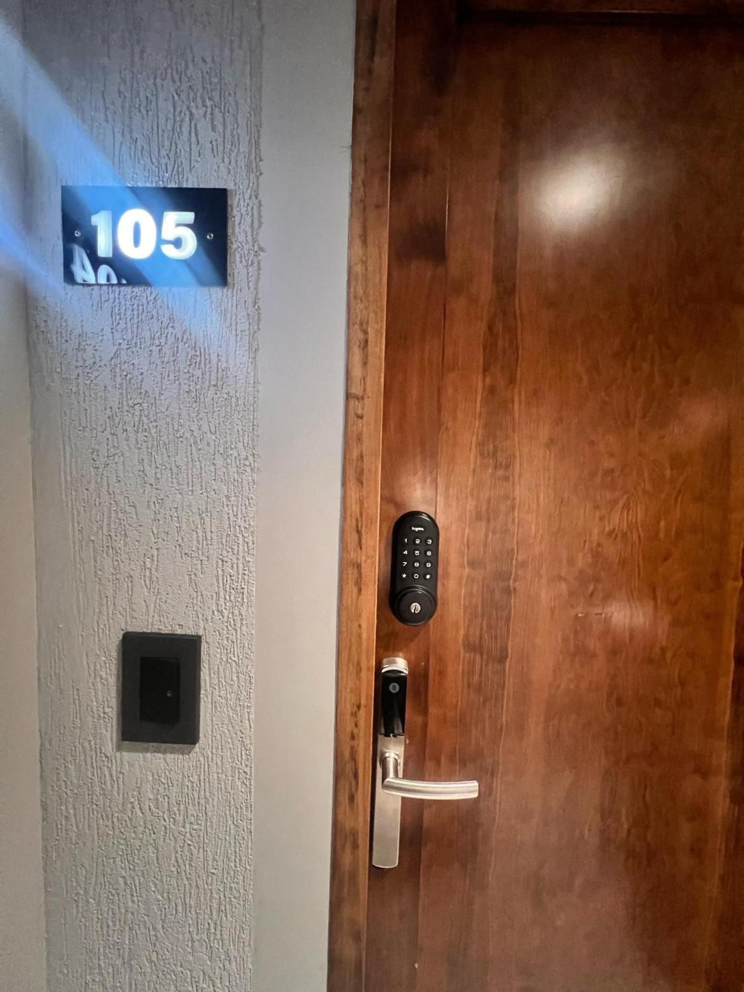 Ushuaia Center Apartament Suit Luaran gambar